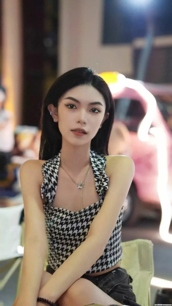 Qianlin Profile image 1