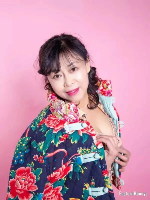 Jing Qian Profile image 3