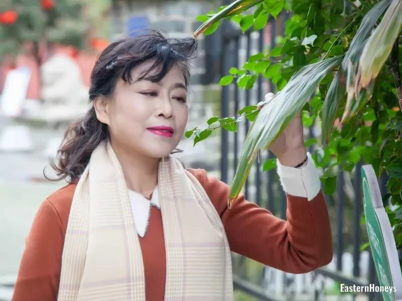 Jing Qian Profile image 4