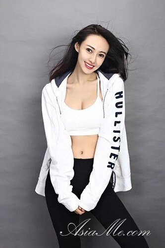 Hana Profile image 2