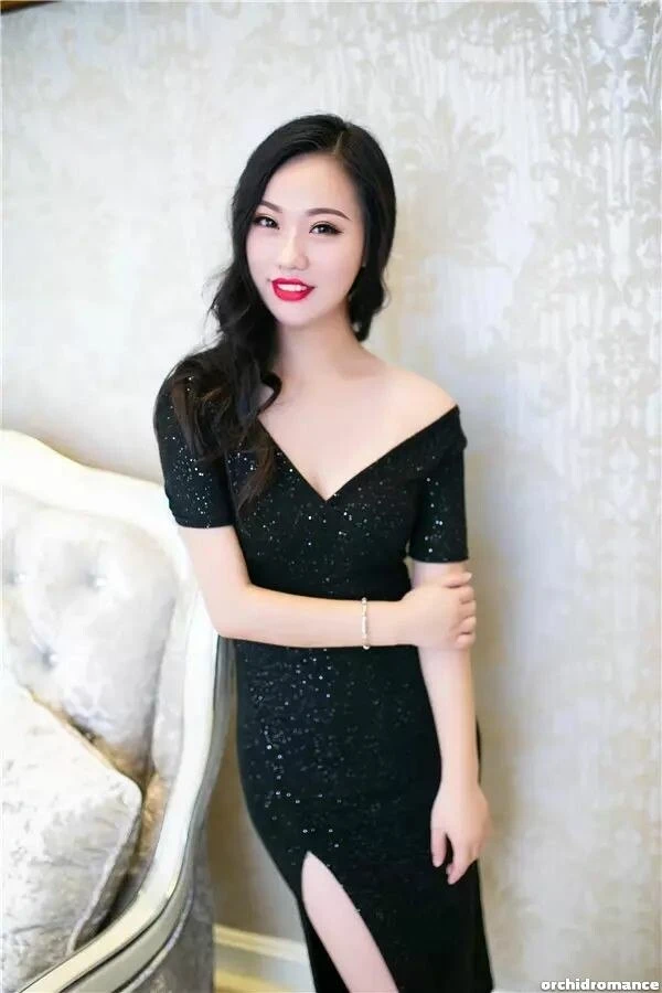 Min Yan Profile image 4