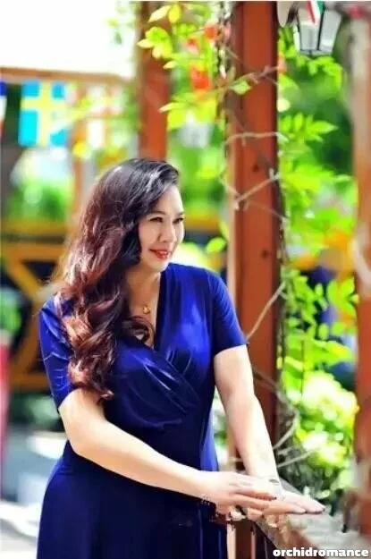 Emma Profile image 1