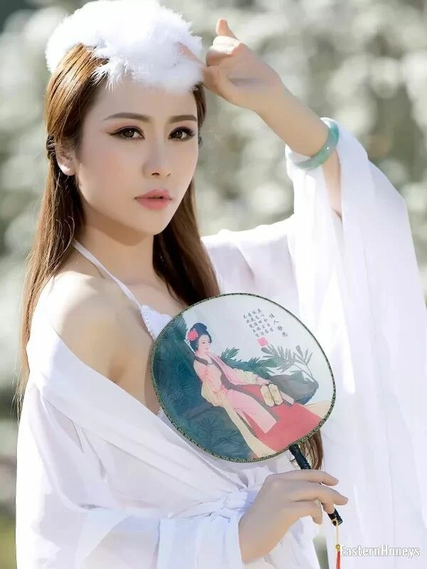 RuRu Profile image 1