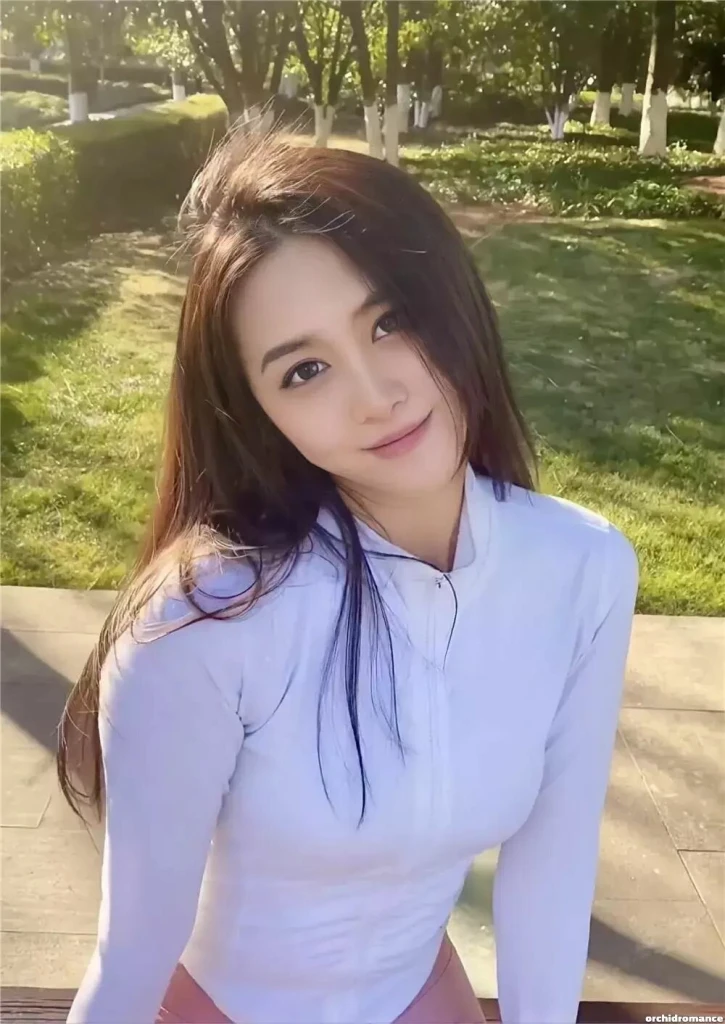 Lihong Profile image 1