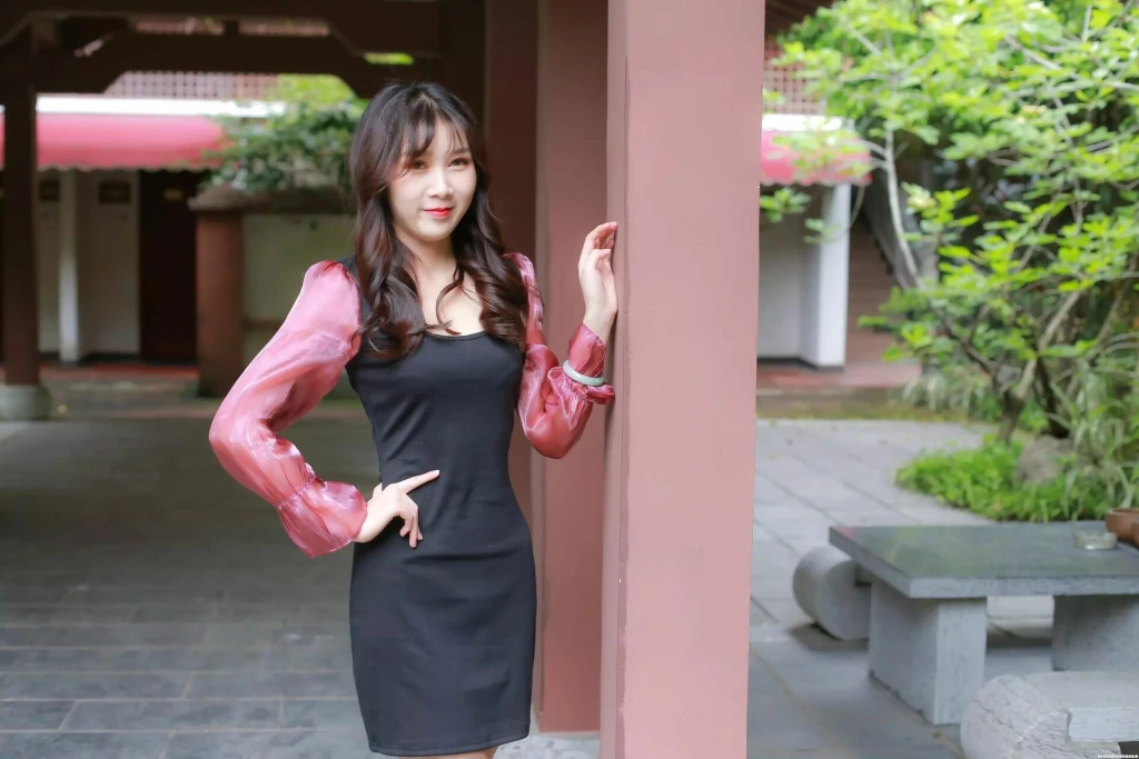 Jiali Profile image 3