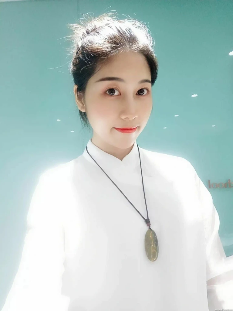 Vivi Profile image 4
