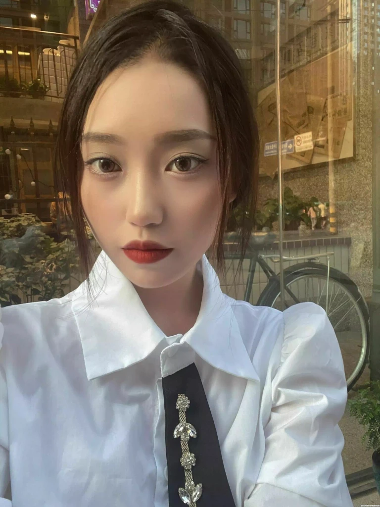 Ai Lin Profile image 4