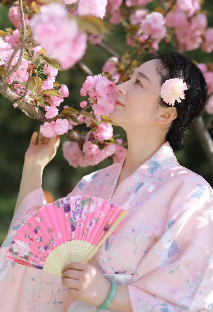 Xiaoyun Profile image 3
