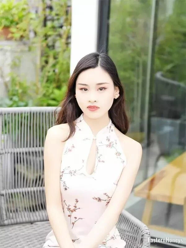 Hua Profile image 4