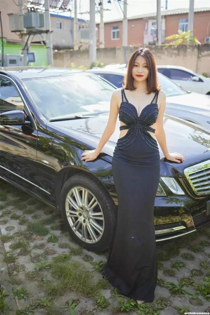 Yuwei Profile image 1