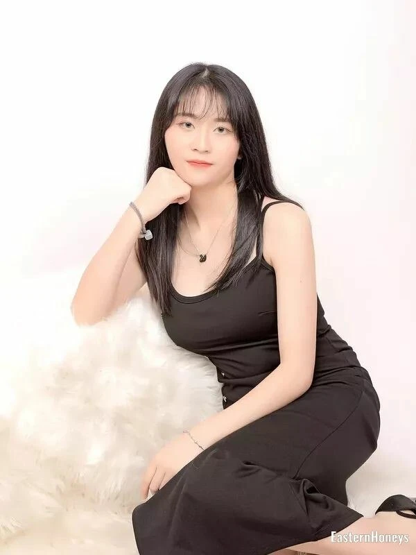 Ava Profile image 2