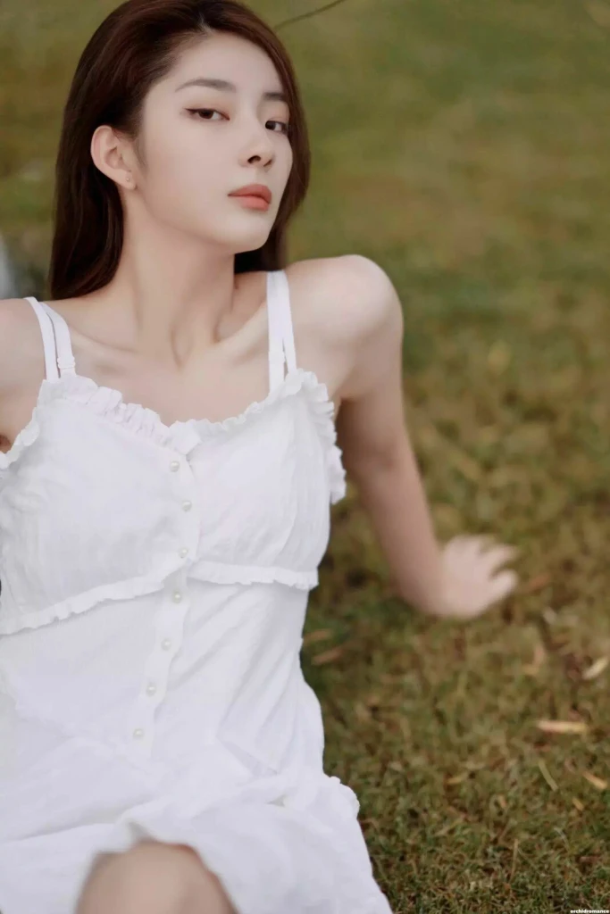 Lianhong Profile image 1