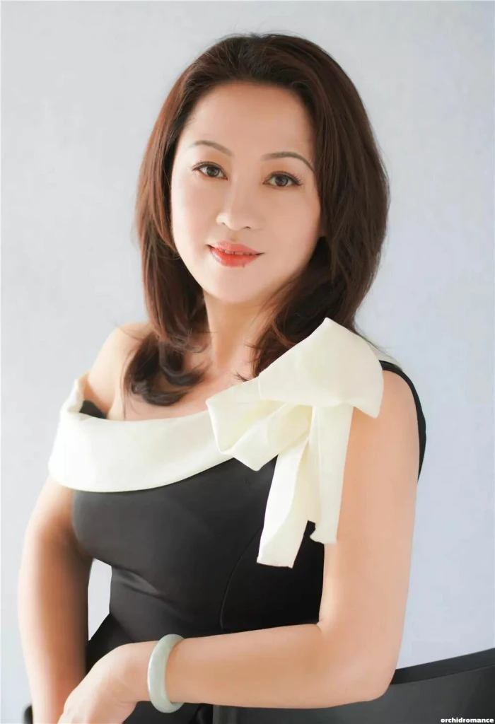 Jing Profile image 2