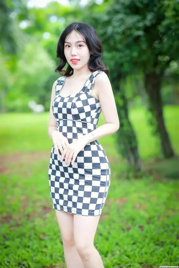 Nhung Profile image 3