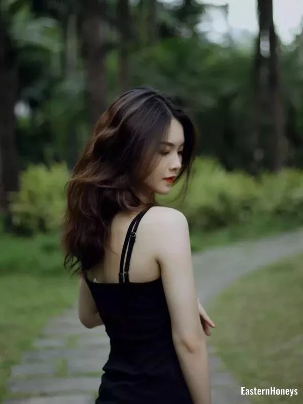 Nacy Profile image 4