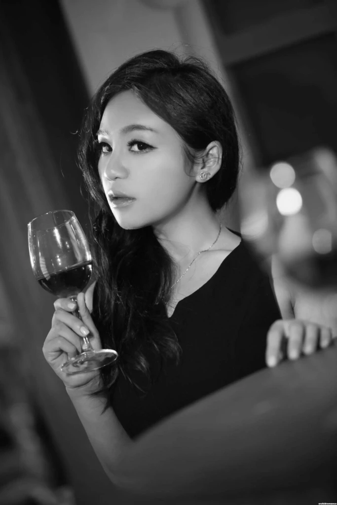 ZuoYan Profile image 1