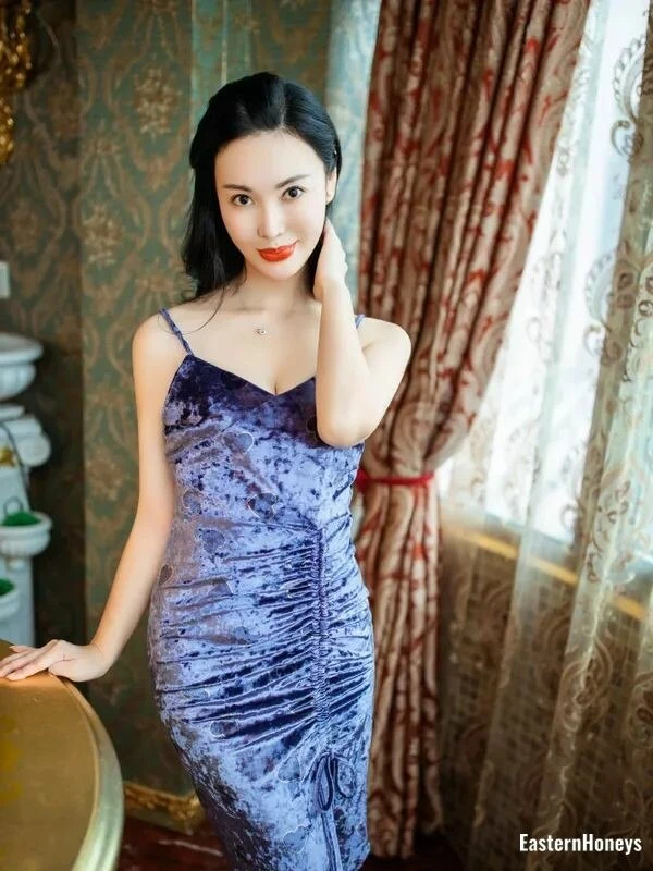 Flora Profile image 1