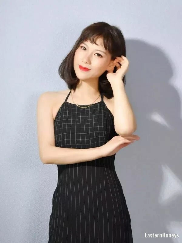 Wenyan Profile image 1