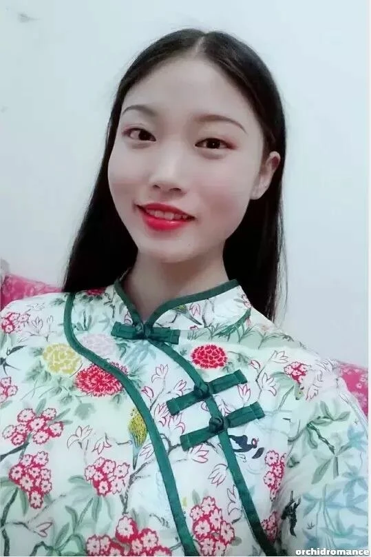 Jingjing Profile image 4