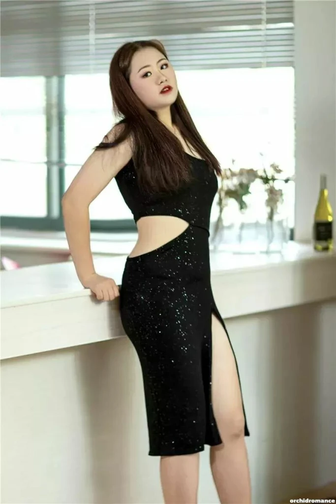 Ruyue Profile image 2