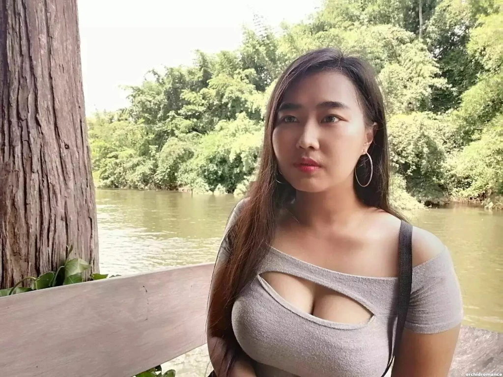 Ariya Profile image 4