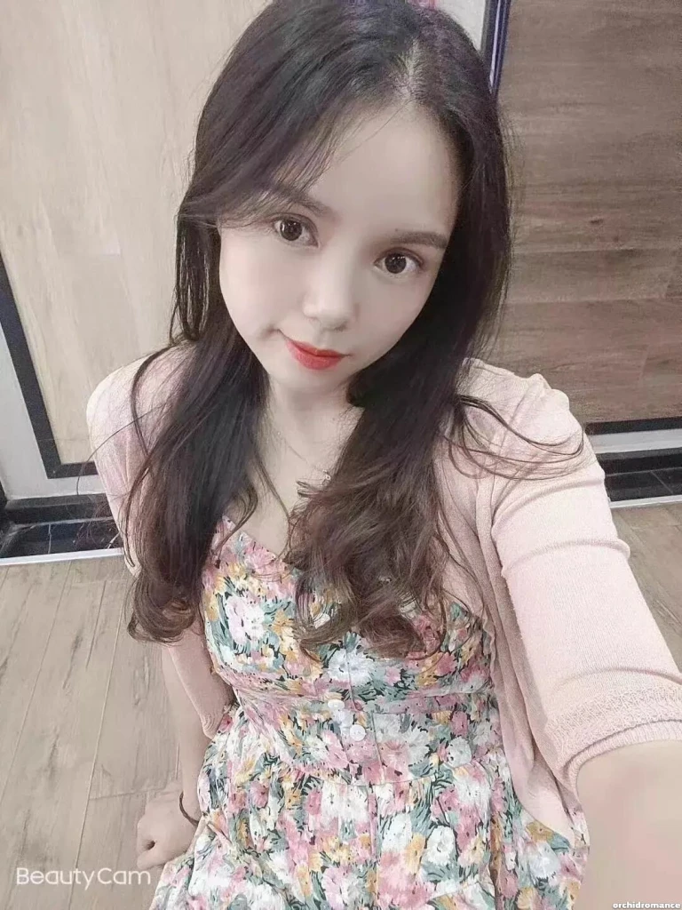 Agatha Profile image 1