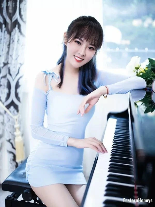 Ruby Profile image 1