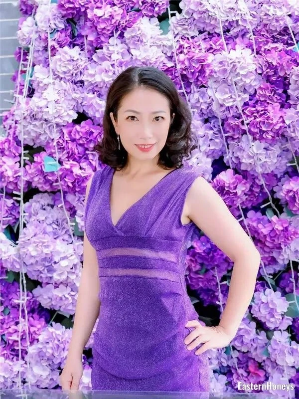 Yafang Profile image 3