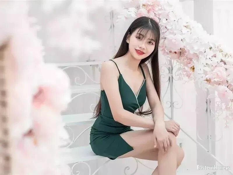 Zihan Profile image 4