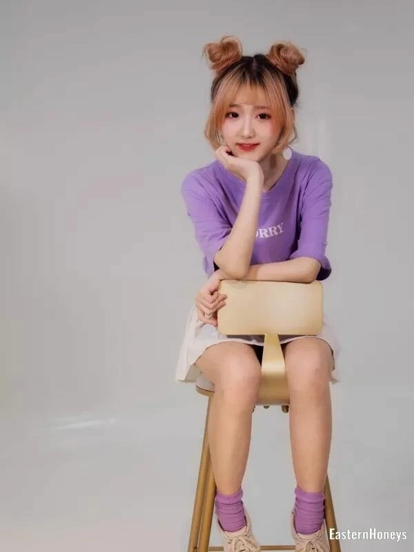 Elena Profile image 1