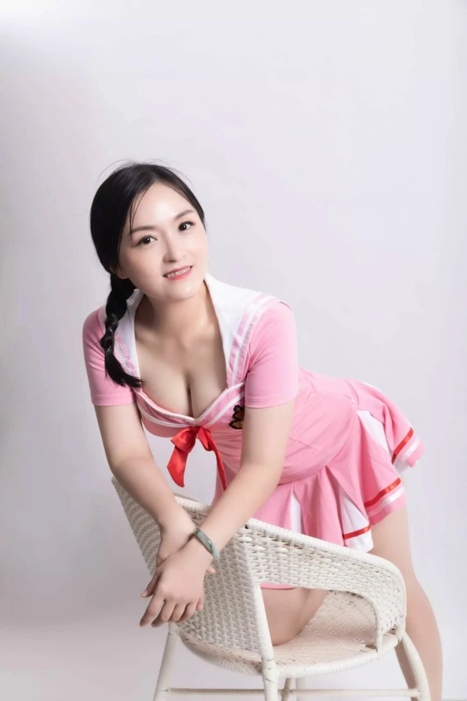 Nguyen Kim Profile image 2