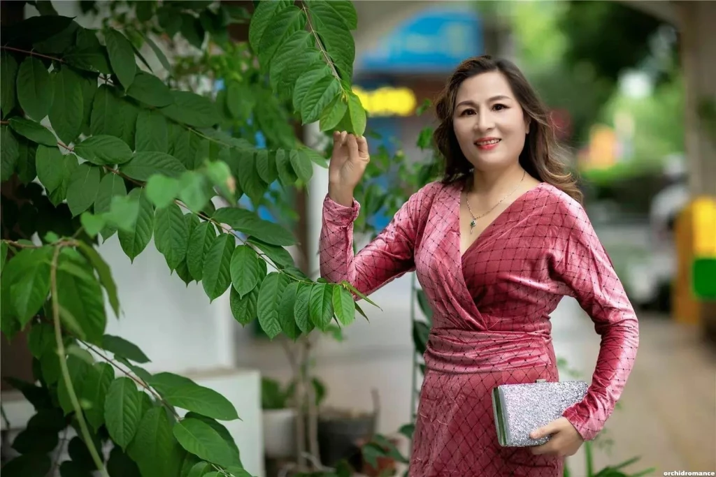 BingShu Profile image 2