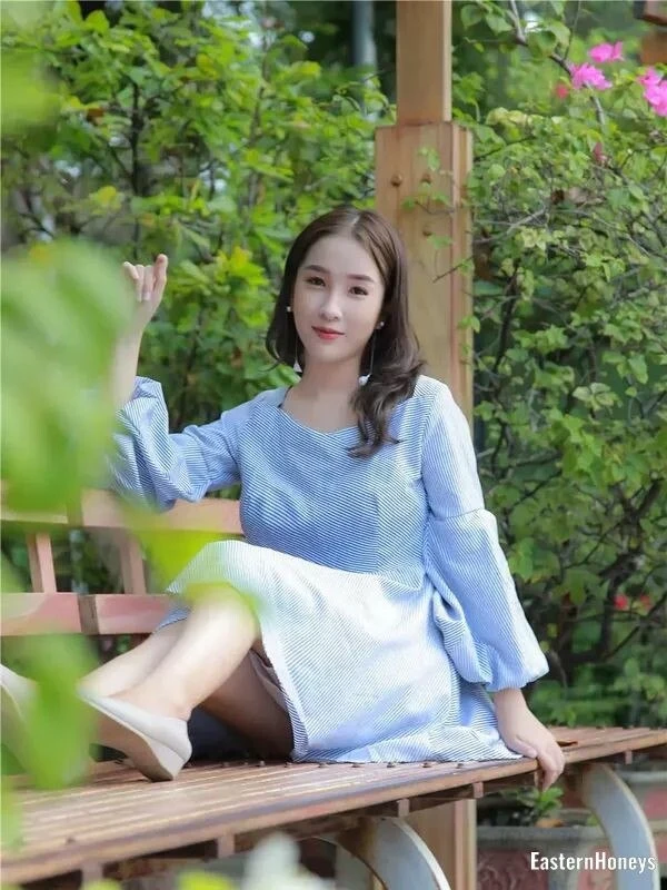 Anna Profile image 4