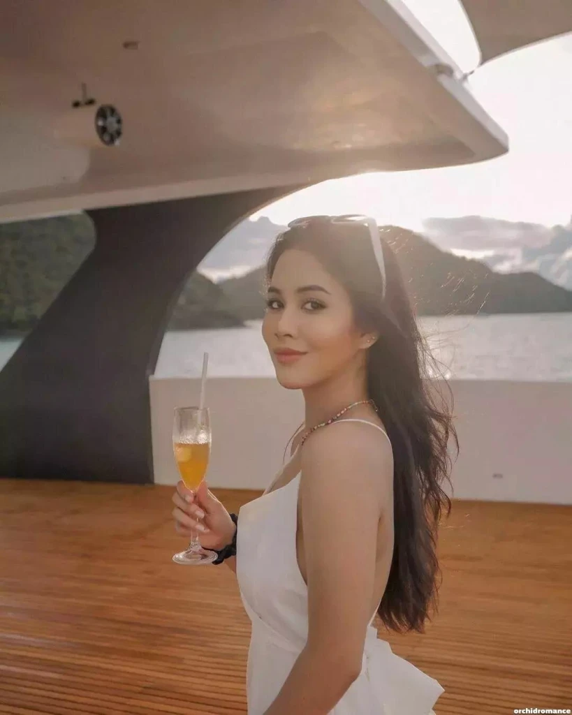 Thanida Profile image 1