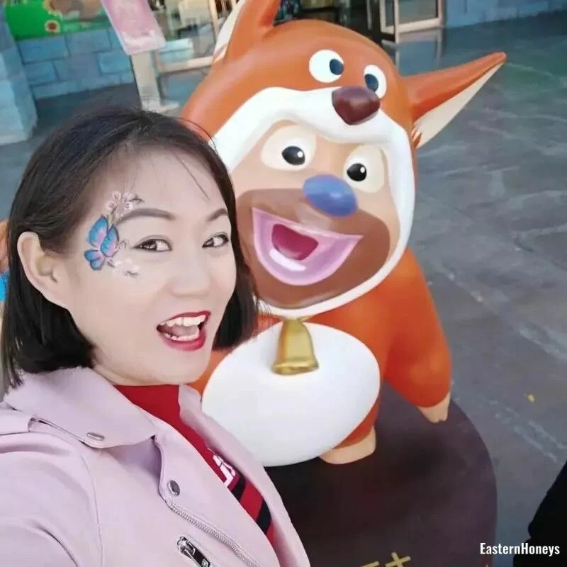 Yufang Li Profile image 2