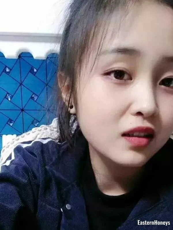 Hu Yan Profile image 3