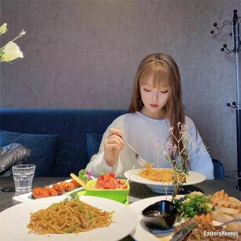 Zhiyi Profile image 4