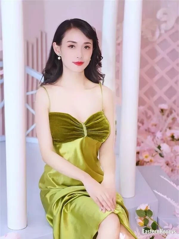 Lindsay Profile image 1