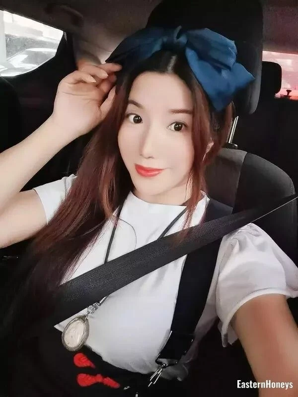 Jing Profile image 3