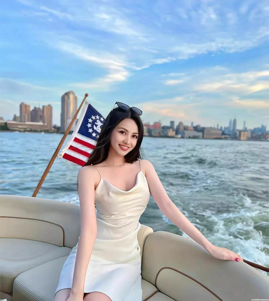 Yumei Profile image 4